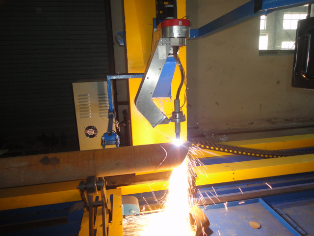 CNC Intersecting Bevel Cutting Machine